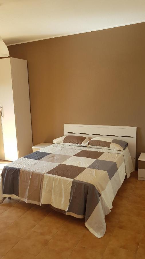 B&B Nettuno Beach Milazzo Bagian luar foto
