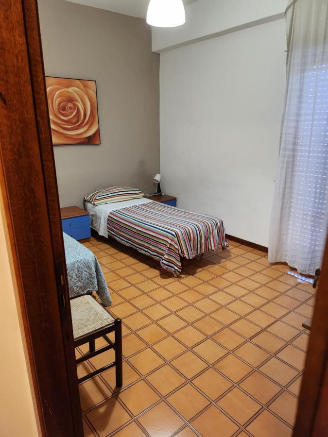B&B Nettuno Beach Milazzo Bagian luar foto