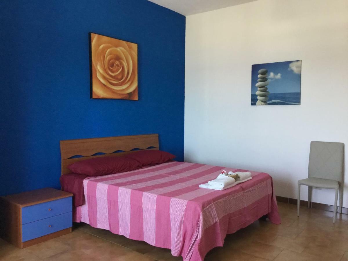 B&B Nettuno Beach Milazzo Bagian luar foto