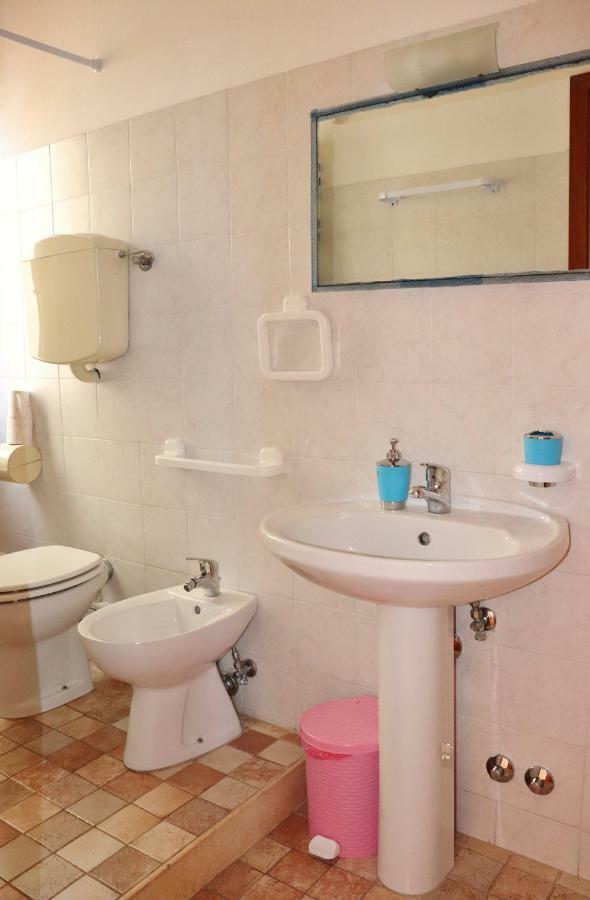 B&B Nettuno Beach Milazzo Ruang foto